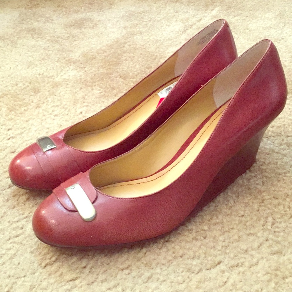 Leather wedge heels